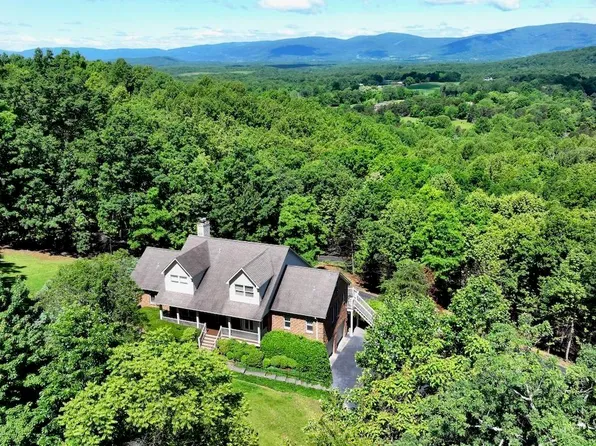 3625 Raleigh Mountain Trl, Charlottesville, VA 22903