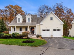 21 Magnolia Ln, Groton, MA 01450