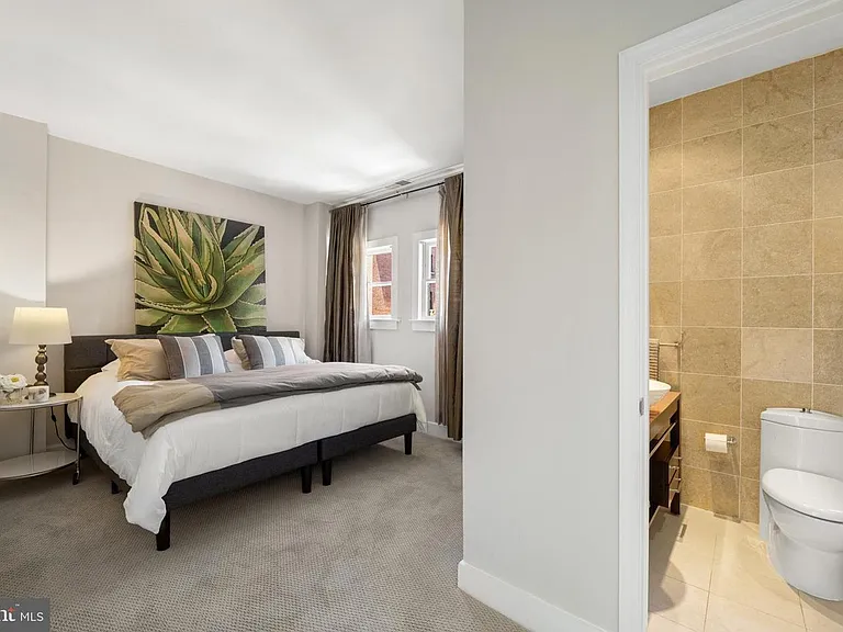 1443 Corcoran St NW — Photo 13