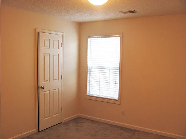 2429 Gooseberry Cir — Photo 6