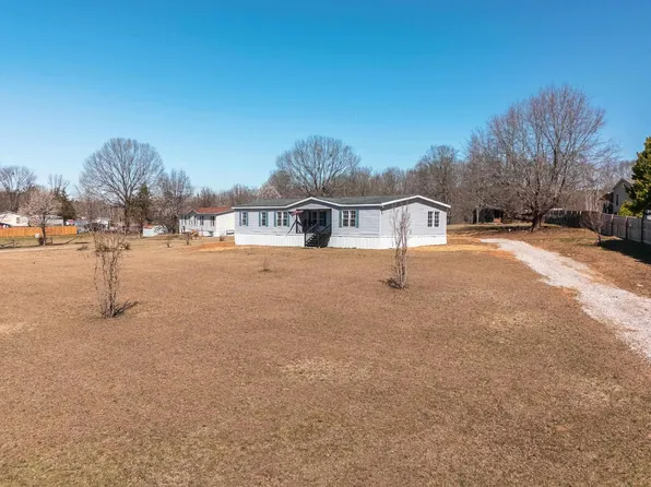 444 Burton Creekside Rd, Waterloo, SC 29384