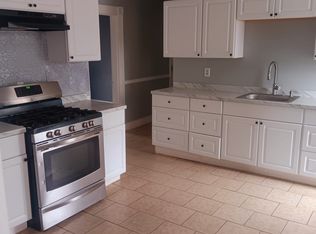 83 Lounsbury Ave #3, Waterbury, CT 06706