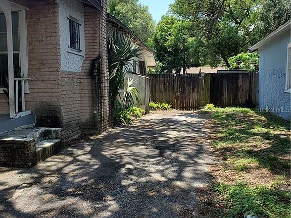 2nd image of 1309 E New Orleans Ave