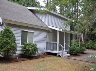 12905 Silver Dr, Anderson Island, WA 98303