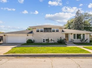 8501 S Kedvale Ave, Chicago, IL 60652