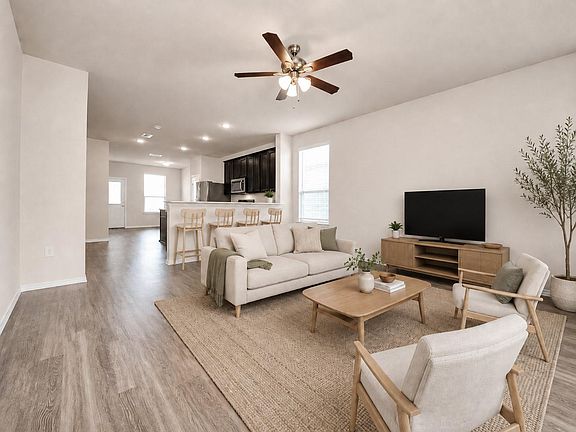 5th image of 14626 Sierra Garden Dr