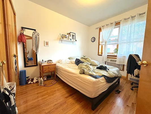 Rented by Capri Jet Realty Corp | media 7