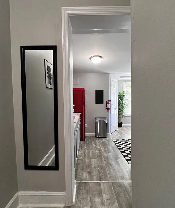 Unit Photo