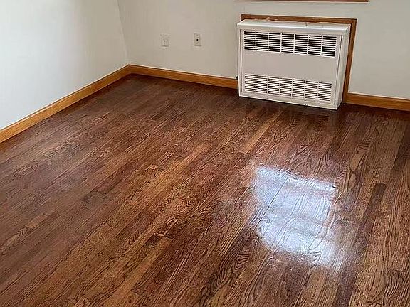 5th image of 802 68th St