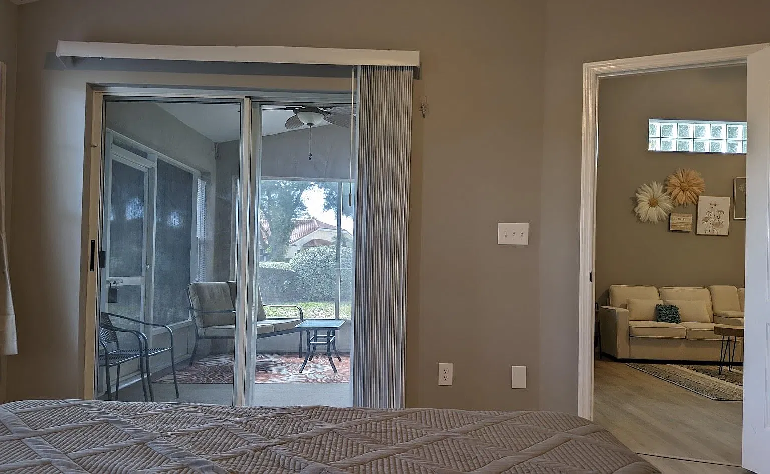 733 Carpenters Way — Photo 4