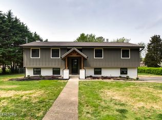 10521 Pinedale Dr, Knoxville, TN 37922
