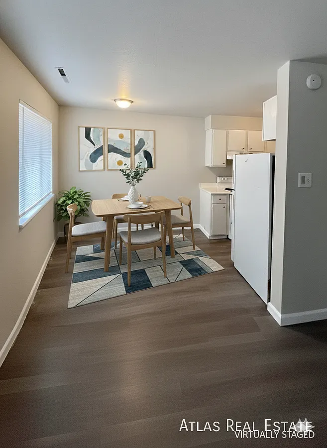 Apply today and enjoy a $1,000.00 Gift Card at Move in! — Photo 2
