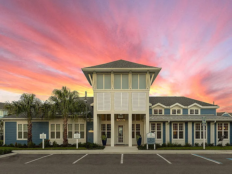 Blue Heron Living Apartment Homes — Photo 9