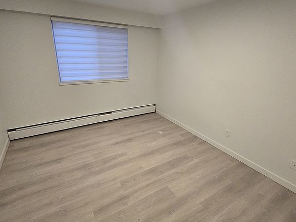 2nd image of 1215 Saint Georges Ave #107
