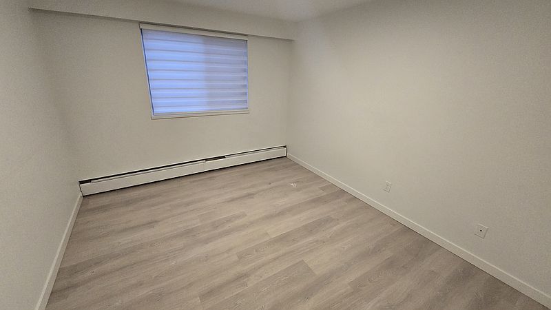North Vancouver Apartment for rent - 1 Bedroom — photo 2
