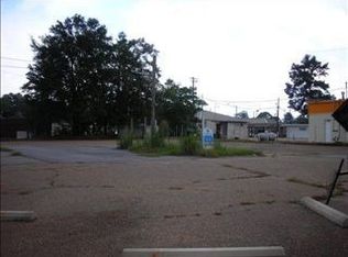 1111 S Oates St, Dothan, AL 36301