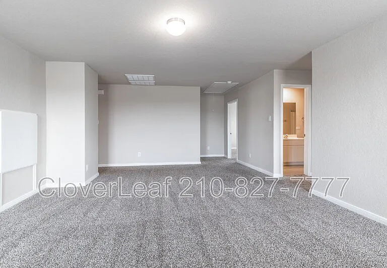 940 Windflower — Photo 27
