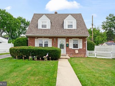 832 Quaint St, Secane, PA, 19018