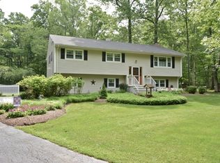 136 Hammar Rd, Flemington, NJ 08822