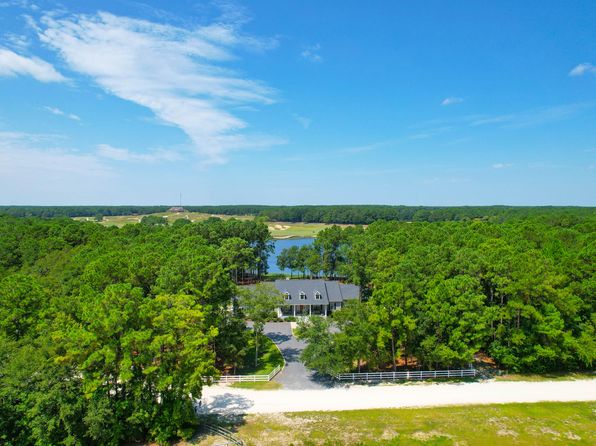 769 Bulls Bay Blvd, Awendaw, SC 29429