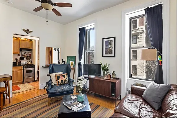 Rented by Triplemint | media 8