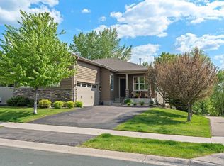 6627 W 133rd St, Savage, MN 55378