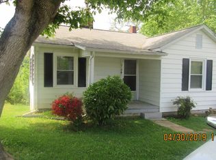 218 S Main St, Jonesville, NC 28642