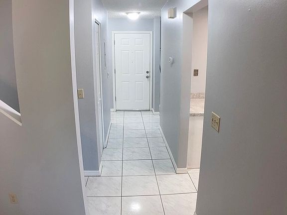 5th image of 12625 Ashbrook Cir E