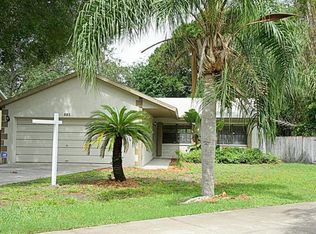 881 Green Valley Rd, Palm Harbor, FL 34683