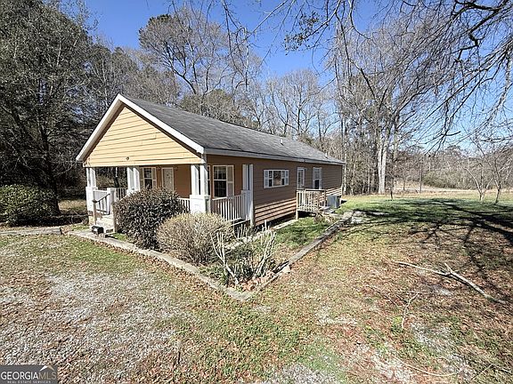 2nd image of 109 Flatrock Ln