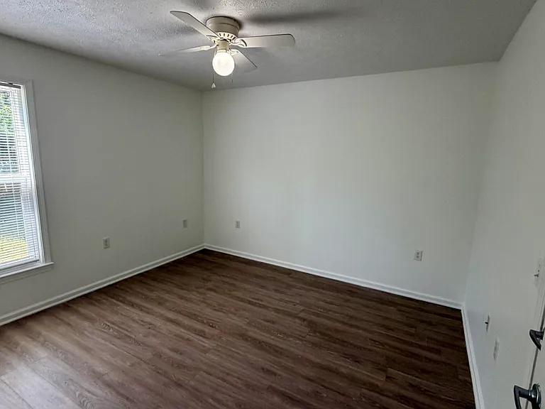 9117 Laird St #9127 — Photo 14