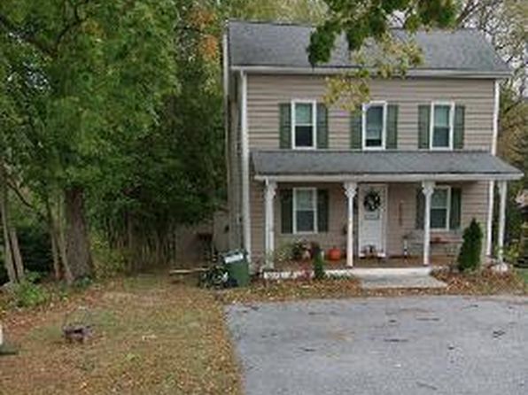 1911 Creek Rd