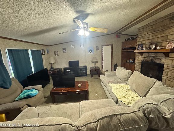 3rd image of 22440 Armes Rd