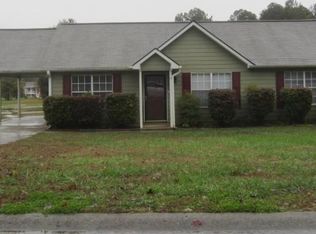 17 Sugar Mill Dr, Cartersville, GA 30120