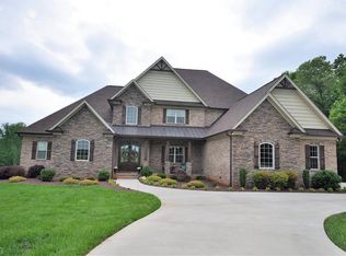 5849 Pepper Rd, Oak Ridge, NC 27310