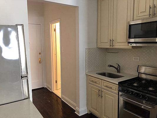 4th image of 222 E 56th St APT 5C
