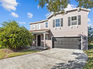 6909 NW Kowal Court, Port Saint Lucie, FL 34986