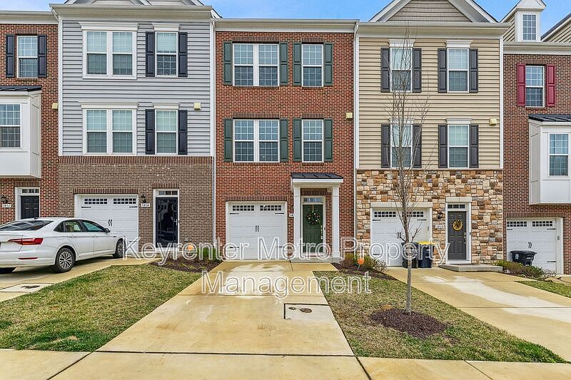 1st image of 3406 Gentle Breeze Dr