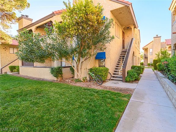 2nd image of 4720 Obannon Dr APT B