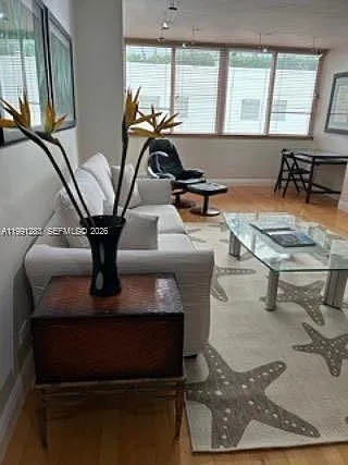 5005 Collins Ave #423 — Photo 3