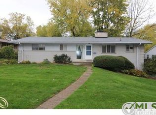 321 William Rd, Rochester, MI 48307