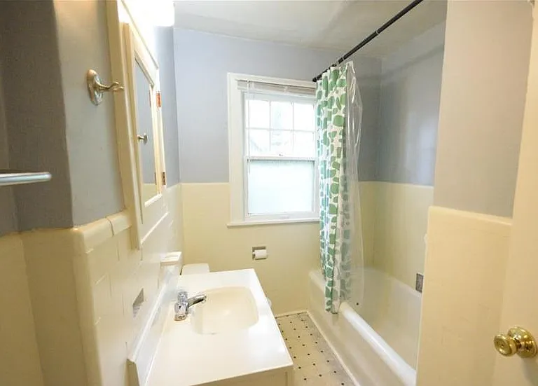 4955 Virginia Ave #1 — Photo 6