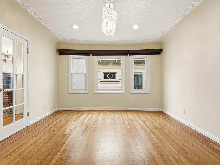 2317 Cecilia Ave — Photo 8
