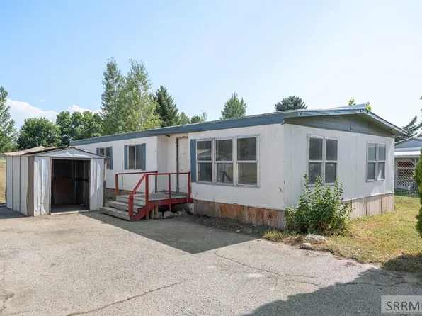 814 Dalmation Dr, Idaho Falls, ID 83402