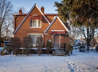 15610 Lydian Ave, Cleveland, OH 44111
