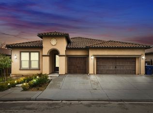 6097 N Sycamore Ave, Fresno, CA 93723