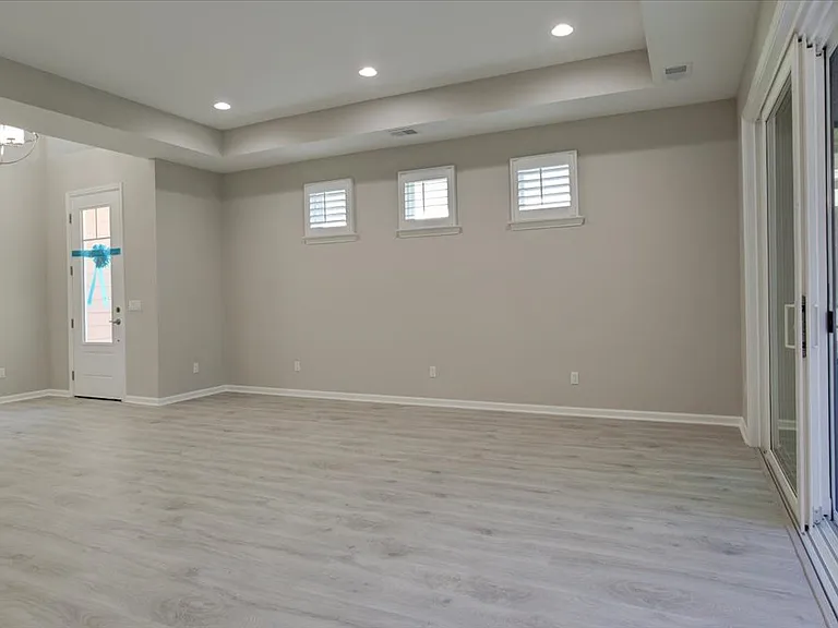 363 Harborside Dr — Photo 16