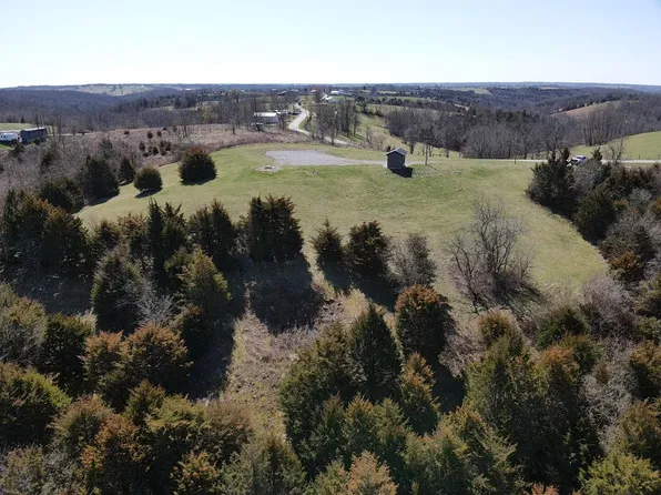 1375 Parina Rd, Brooksville, KY 41004