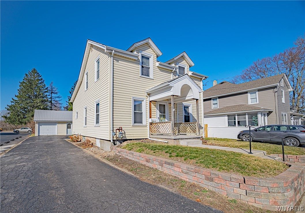 2722 West Ave, Newfane, NY 14108 Zillow