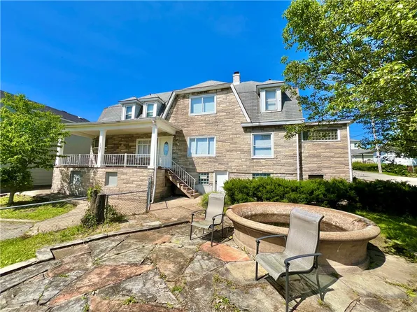 1032 Main St, Republic, PA 15475